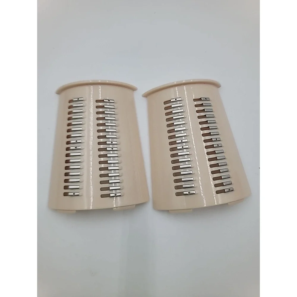 Manual Rotary Cheese Vegetable Grater Shredder Suction Base & 12 Blades Beige